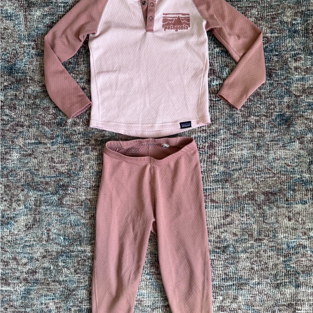 Patagonia Pink Capilene Baselayer 3T